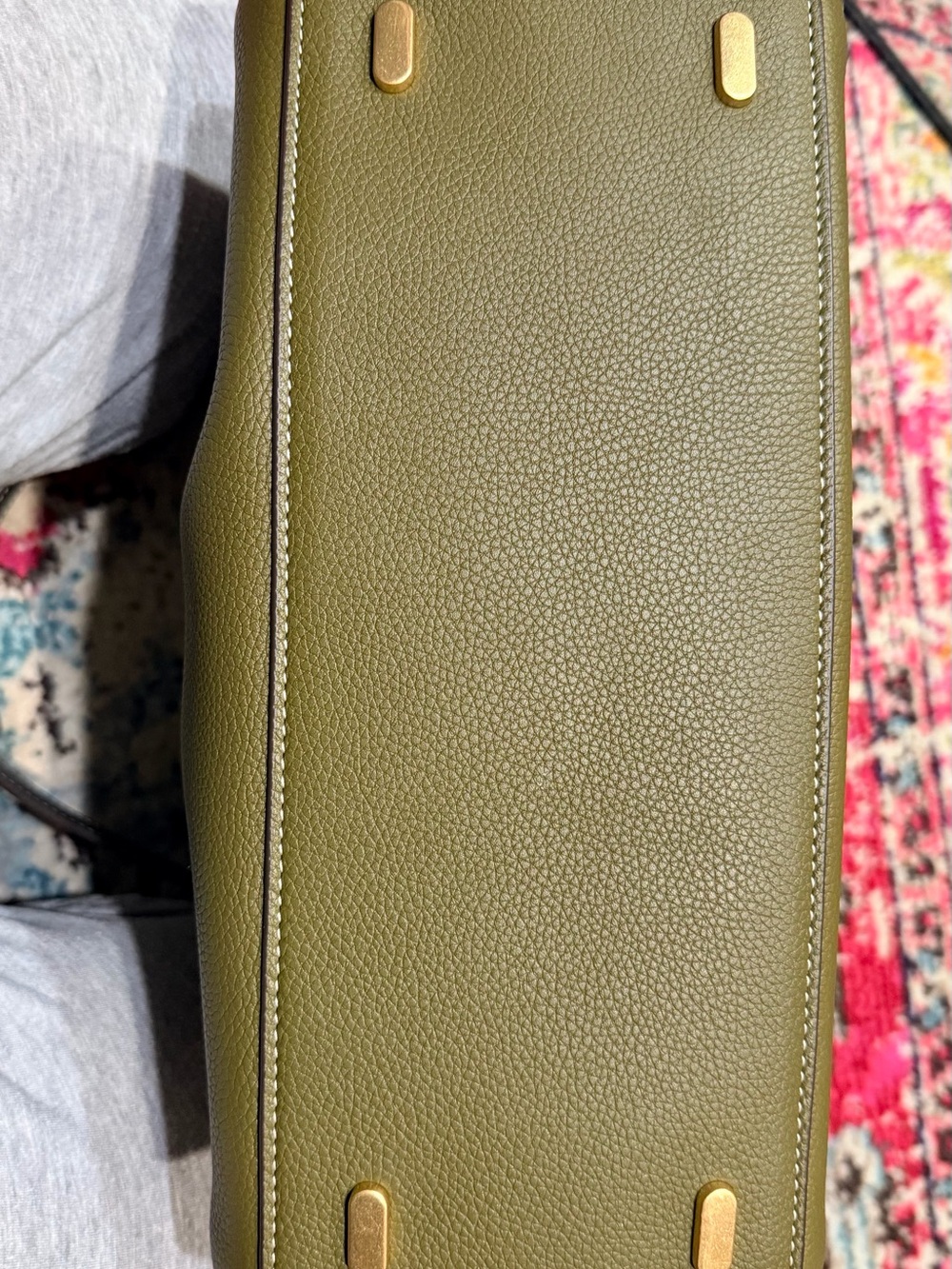 Tory Burch Lee Radziwill Olive Green Leather Tote with Gold Hardware - Picture 9 of 13